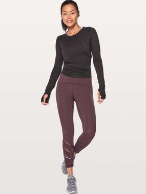 Lululemon Motionful 7/8 size 6 leggings